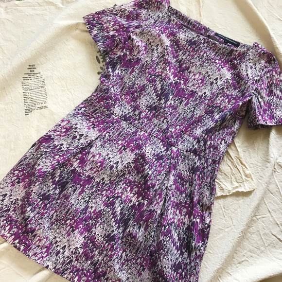 French Connection Dresses & Skirts - Moving Sale❤️FRENCH CONNECTION Short Sleeve Dress